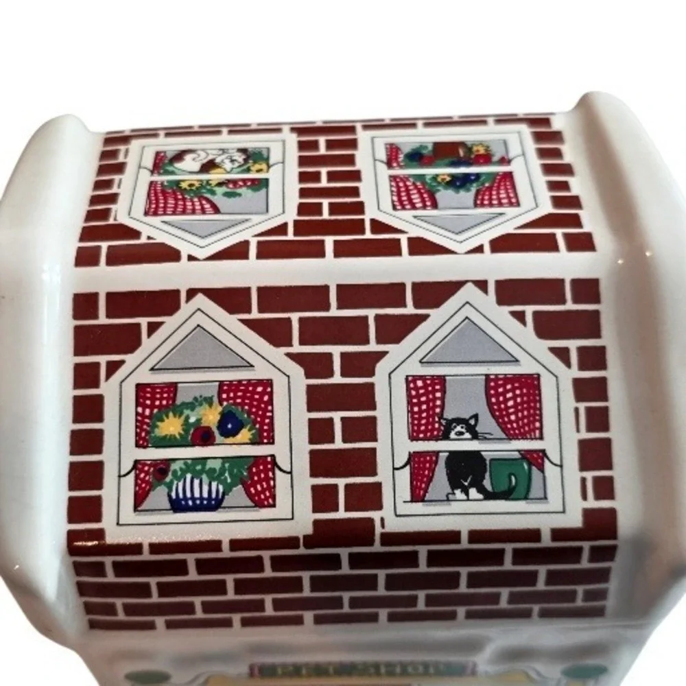 Vintage 70s Wade England Pet Shop Teapot, Kitchen Shelf Decor READ